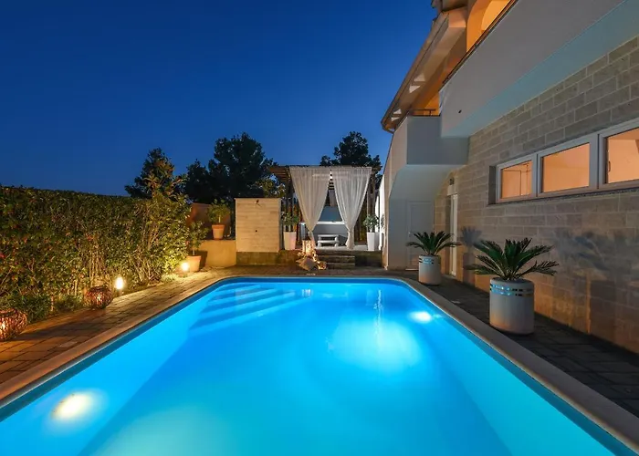 빌라 Bella Zadarvillas Pridraga