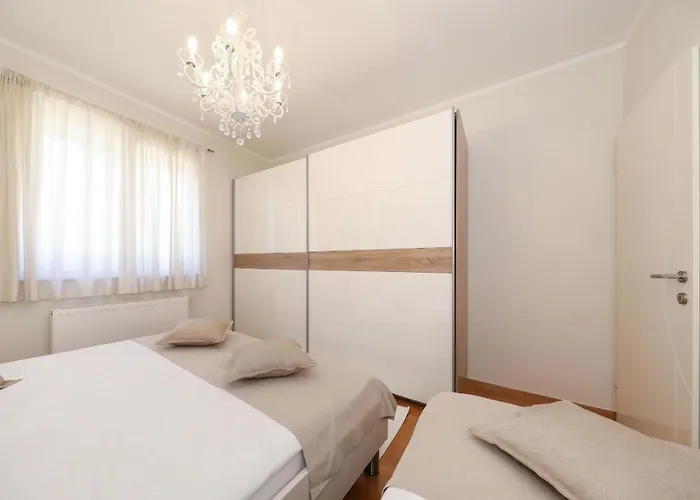 빌라 Bella Zadarvillas Pridraga